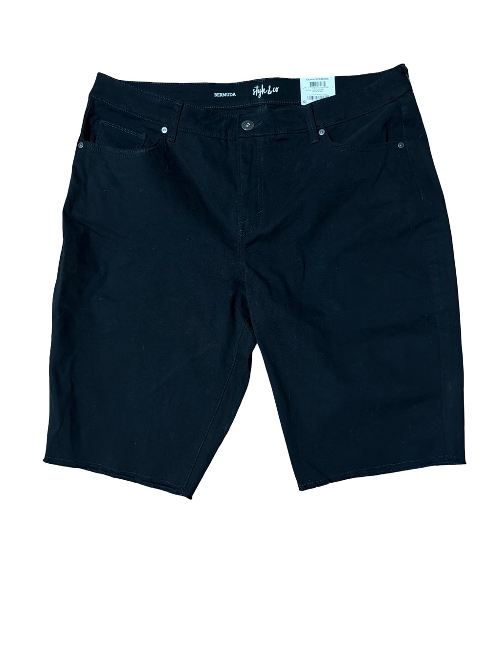 Style & Co. Women’s Curvy Black Bermuda Shorts